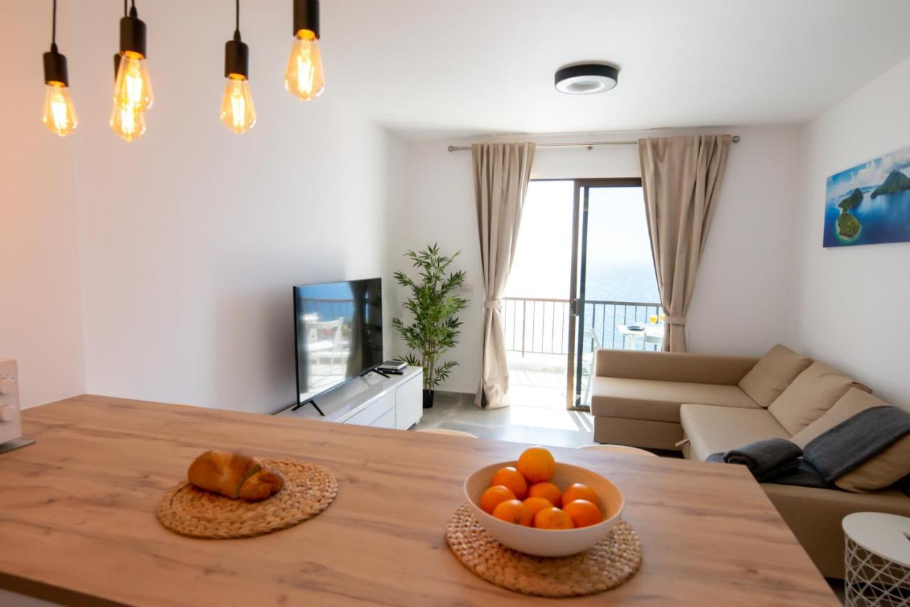 Black Sand Holiday Home ปัวร์โตเดซานตีอาโก ภายนอก รูปภาพ